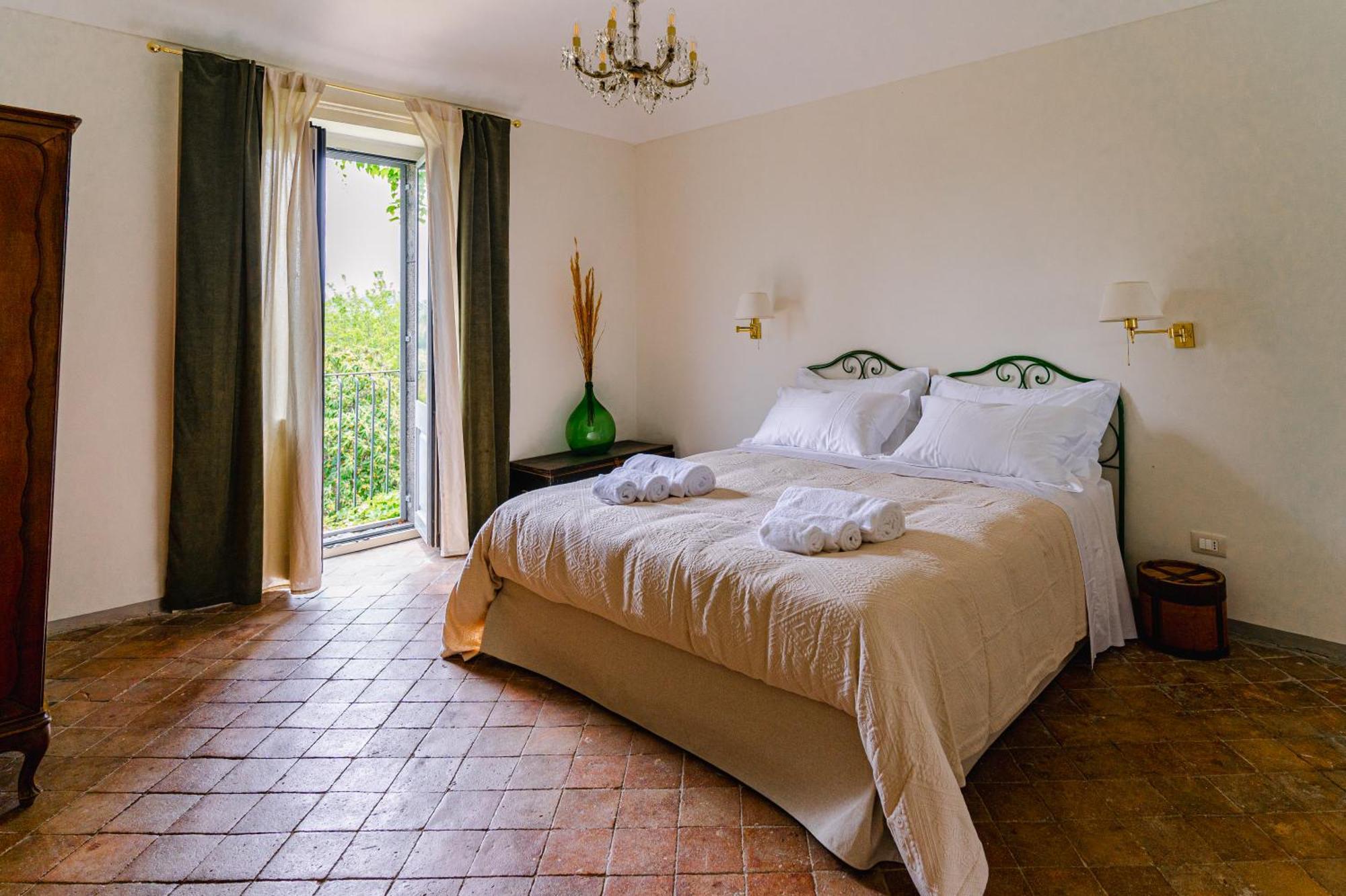 Tenuta Rustica 1519 Roccella Valdemone Room photo