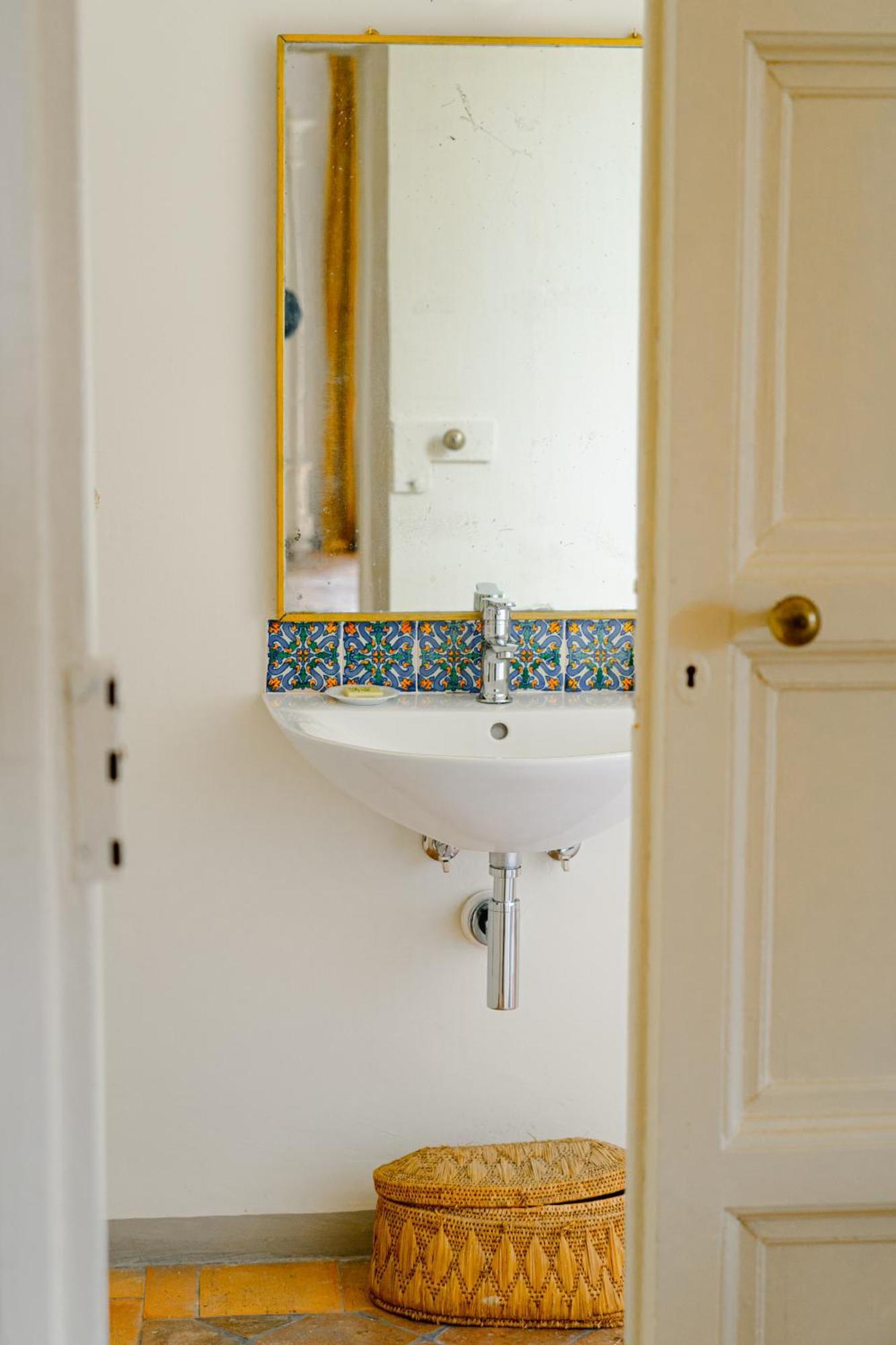 Tenuta Rustica 1519 Roccella Valdemone Room photo